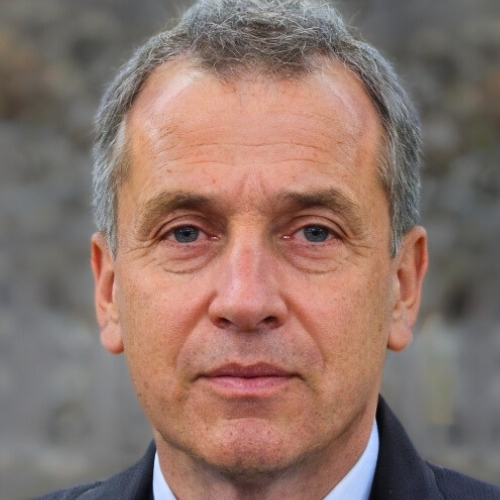 Dr. Hendrik van Laar